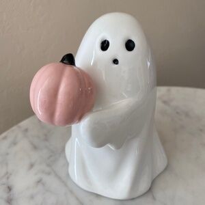 NWT, Bootiful Ceramic Ghost w/ pink pumpkin Halloween Figurine - Hyde & EEK! NWT